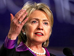 Clinton’ın İran halkından ilginç isteği