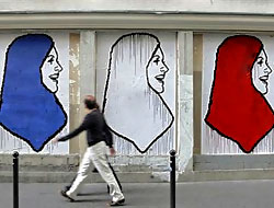 Fransa'da burka yasağı kesinlik kazandı