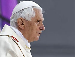 İspanya'da laikliği eleştiren Papa'ya tepki