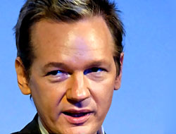 WikiLeaks'in kurucusu sırra kadem bastı!