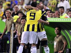 Fenerbahçe Honved'e gol yağdırdı