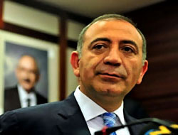 8 parti CHP'ye katılmak istiyor