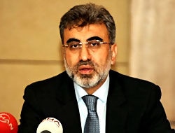 Bakan Yıldız'ın uçağı acil iniş yaptı