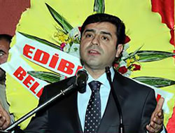 Demirtaş ağır konuştu: "Üçkağıtçılar"