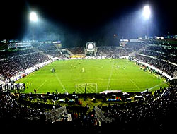 İnönü Stadı yıkılıyor