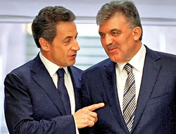 Sarkozy: Tam üyelik olmaz