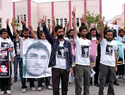 Üniversitede Şerzan Kurt gerginliği