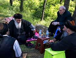 Üzmez ve Gündüz'ün piknik keyfi