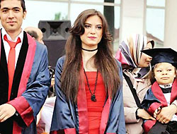 Yüzde 80 engelli İpek okuduğu lisede 1. oldu