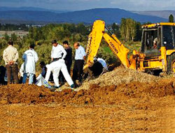 '253 toplu mezarda 3 bin 248 kişi yatıyor'