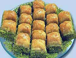 Baklava resmen Türk tatlısı