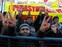 BDP'den büyük Diyarbakır mitingi
