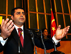 Demirtaş'tan çok konuşulacak Uludere sorusu!