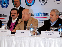 Yeni Anayasa için en anlamlı toplantı Diyarbakır'da yapıldı
