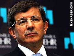 Davutoğlu: Kobanilileri Avrupa mı korudu, biz koruduk