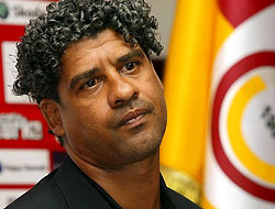 Rijkaard'dan Elano ricası