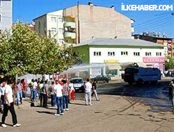 Bingöl mitingine gaz bombalı müdahale