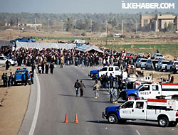 Kerkük'te Maliki protesto edildi!