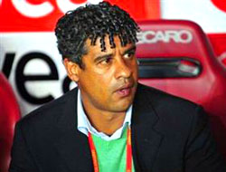 Rijkaard: "Rakibi görünce şaşırdım"