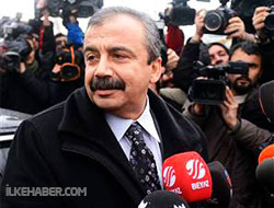 Sırrı Süreyya Önder: Kürt ulusal kongresi için görüşmeler olumlu