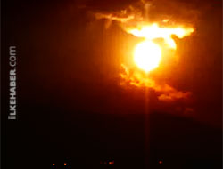 İsrail Suriye'yi vurdu