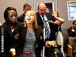 Obama'yı susturan kadın...