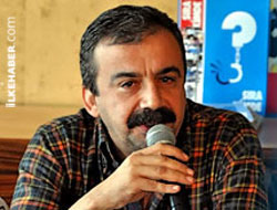 Sırrı Süreyya Önder: İstanbul adaylığına göz kırptı