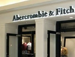 Abercrombie başörtüsü yasağından suçlu