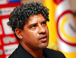 Rijkaard: "B planım var ama zamanı değil"