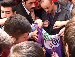 Rize Fındıklı’da HDP seçim bürosuna saldırı
