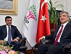 'Abdullah Gül'e İzleme Heyeti için teklif götürdük, hükümet engelledi'