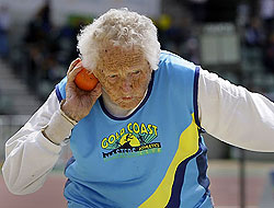 100 yaşındaki kadından inanılmaz rekor!
