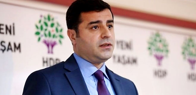Demirtaş: IŞİD'i bırakmışlar HDP'ye saldırıyorlar