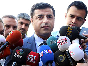 Demirtaş: 'YPG sadece topraklarını koruyan bir örgüt'