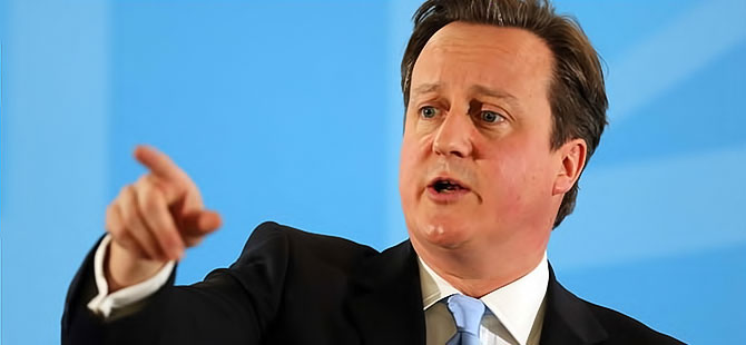 Cameron: Türkiye Kürtlere değil, IŞİD'e odaklanmalı