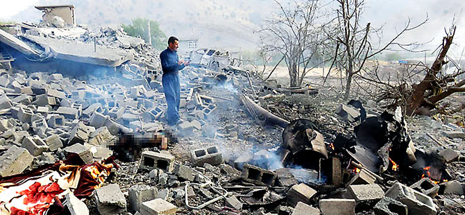 Türk savaş uçakları sivilleri bombaladı