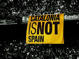 Bağımsızlık isteyen Katalonya erken seçime gidiyor