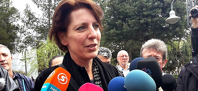 Hollandalı gazeteci Frederike Geerdink gözaltına alındı