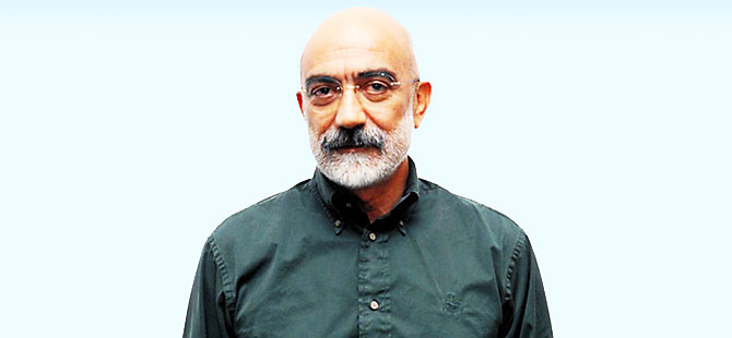 Ahmet Altan'a 'Cumhurbaşkanı'na hakaret' soruşturması