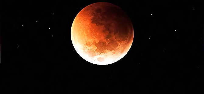 Pazar gecesi Süper Ay tutulması yaşanacak