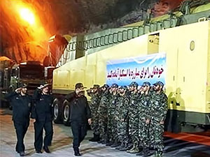 İran, yeraltı üssünü ilk kez gün yüzüne çıkardı