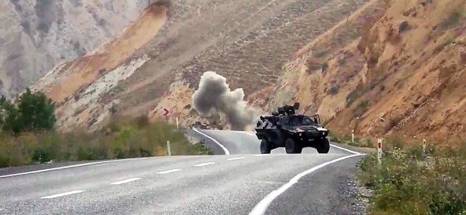 Dersim’de askeri araca saldırı: 2 asker hayatını kaybetti