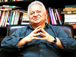 Prof. Abbas Vali: Özyönetim silahla, çatışmayla olmaz