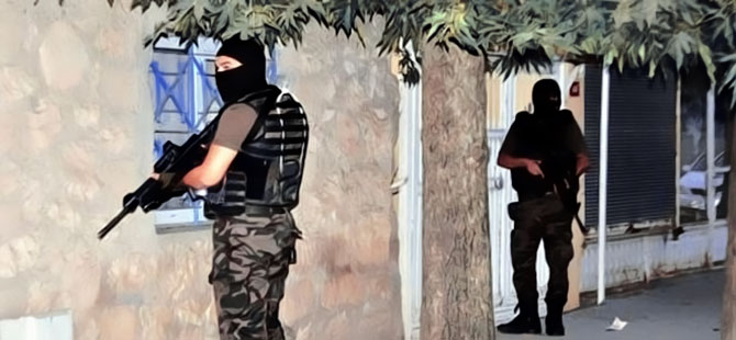 İstanbul'da IŞİD operasyonu: 15 gözaltı