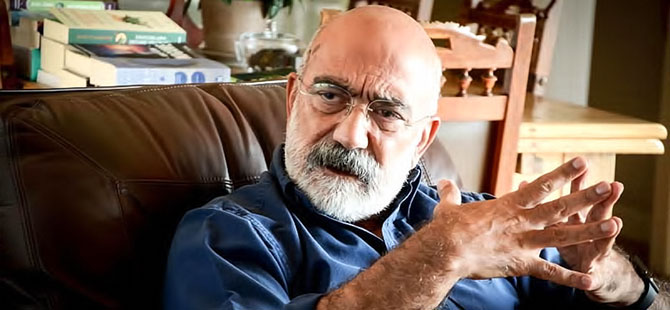 Ahmet Altan, babası Çetin Altan'ı yazdı