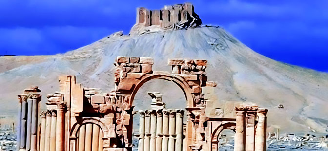 Rus uçakları Palmyra'yı vurdu