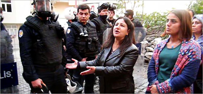 Silvan'da son durum... HDP'li vekillere izin yok