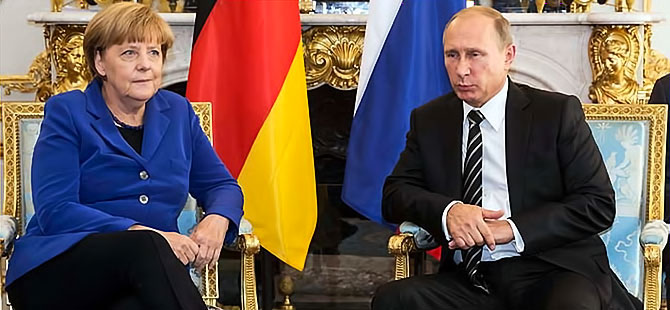 Antalya'da Merkel-Putin buluşması