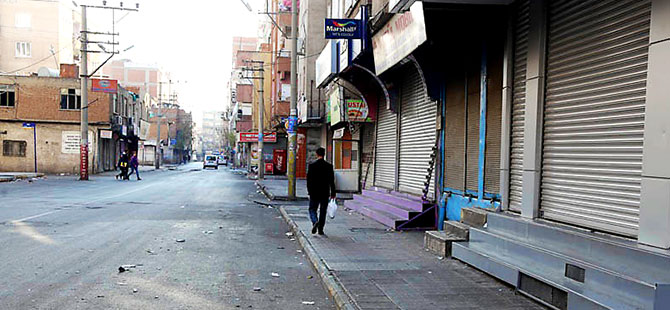 Diyarbakır’da gergin bekleyiş