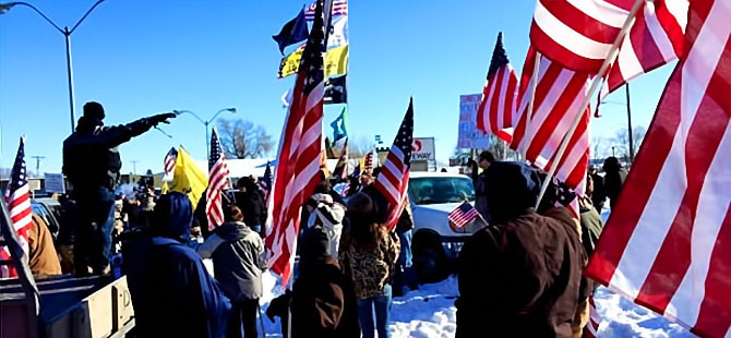 ABD’de 150 kişi federal binayı işgal etti